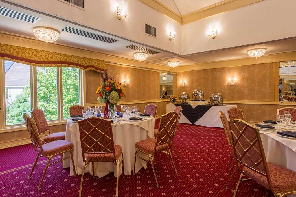 Orchards Hotel Вільямстаун Зручності фото